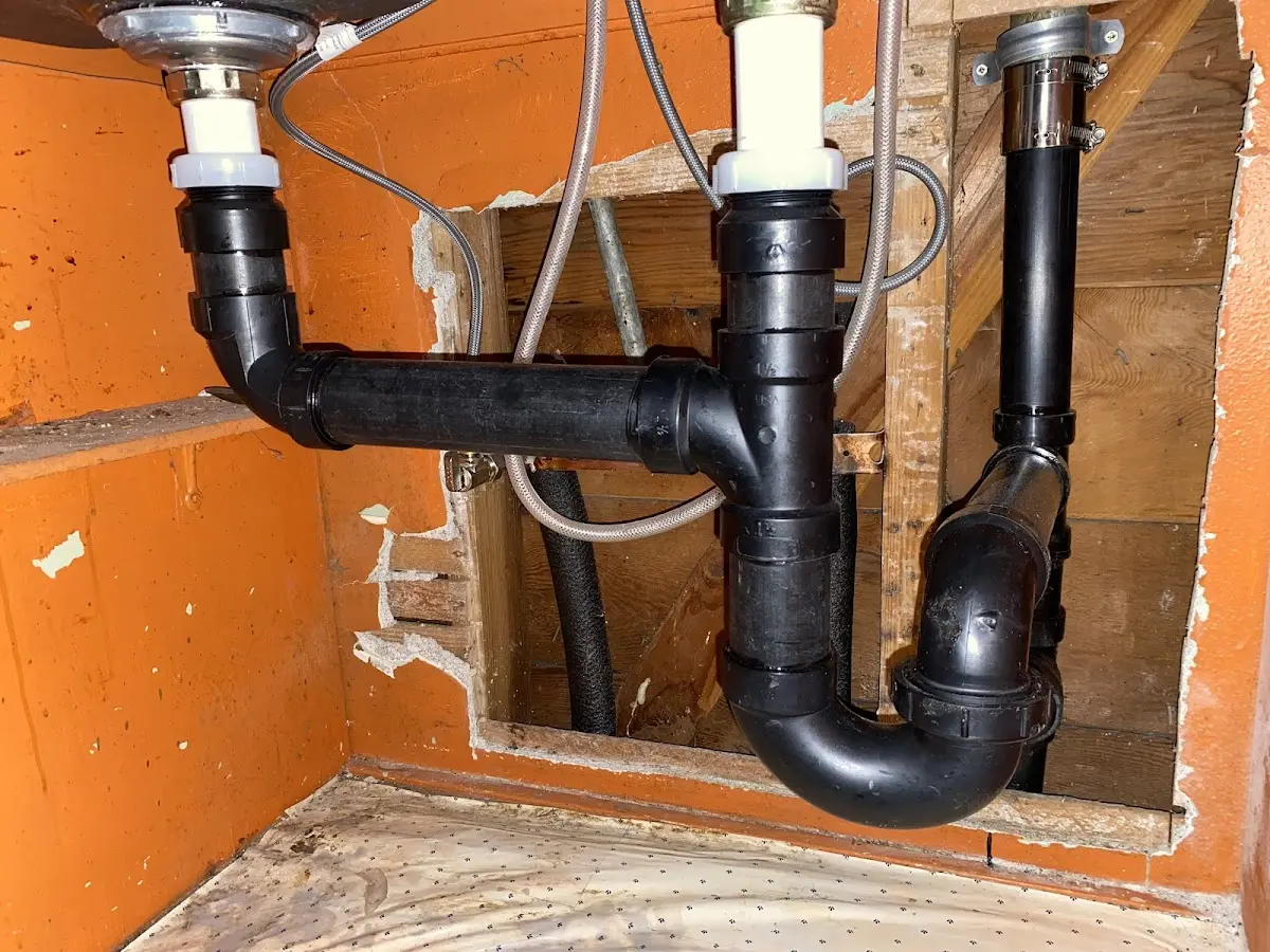 Professional Pipe Bursting equipment and tools on the job in Whitney
